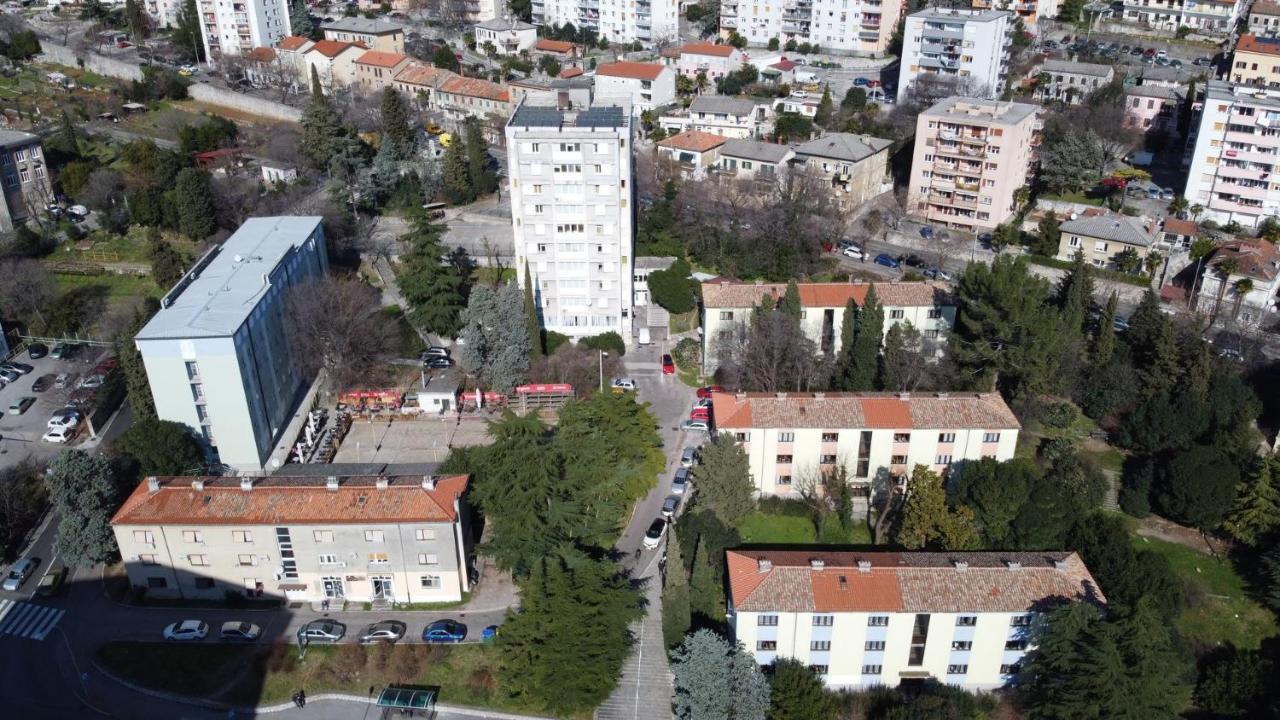 Rijeka Budget Rooms Eksteriør bilde