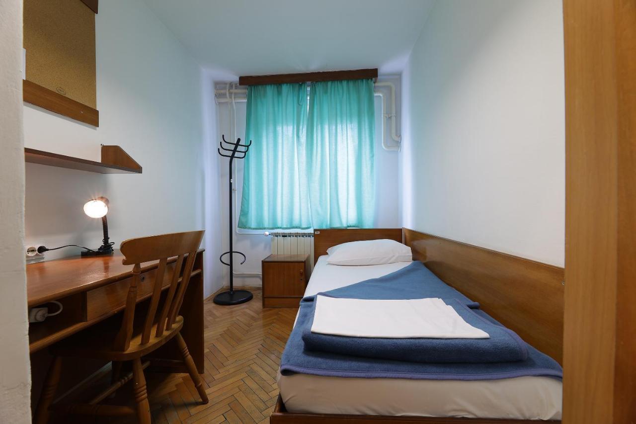 Rijeka Budget Rooms Eksteriør bilde
