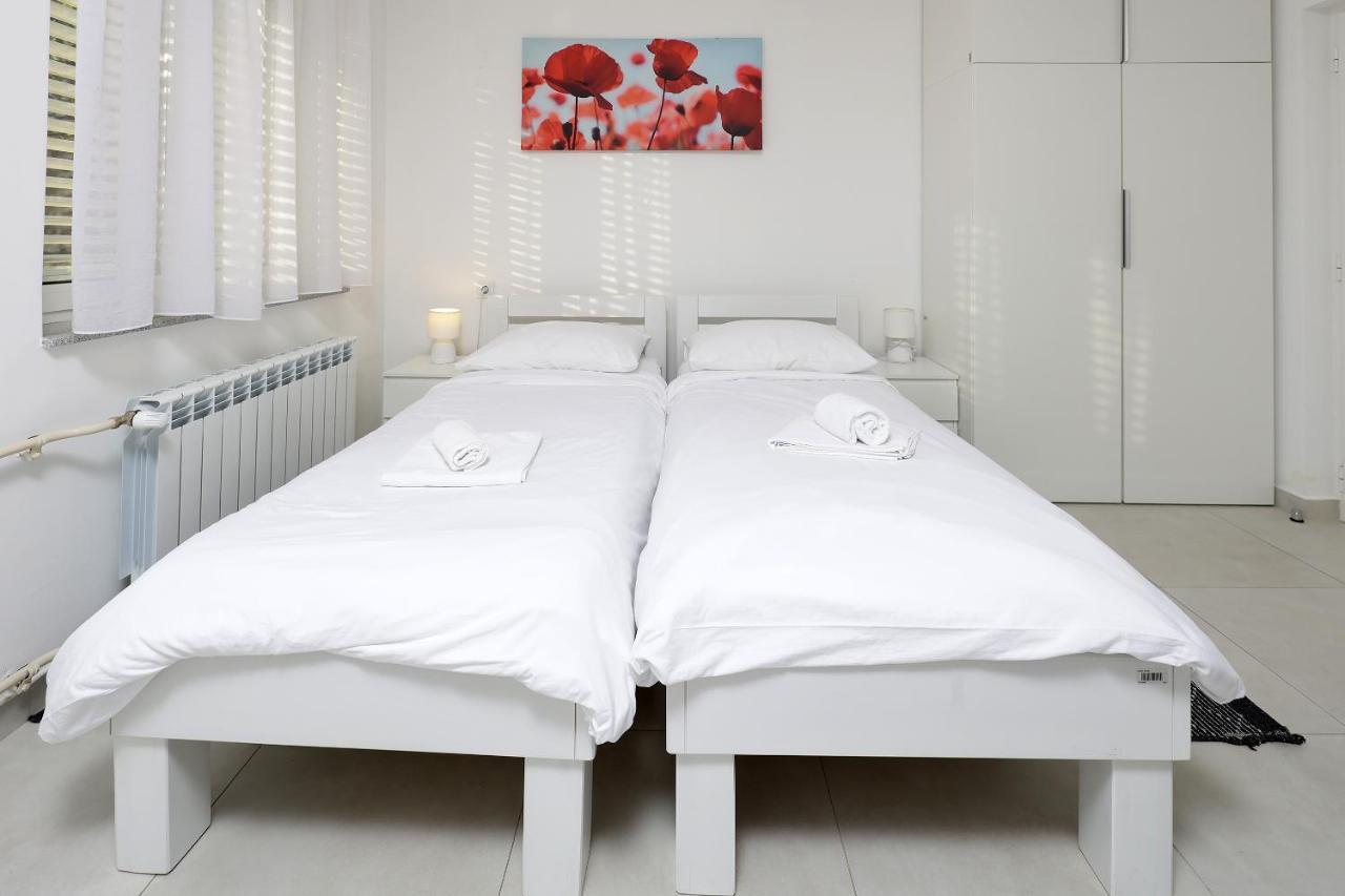 Rijeka Budget Rooms Eksteriør bilde